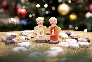 Marzipanengerl in der Weihnachtszeit aus dem Kaffeehaus Wien - in der Conditorei Sluka 