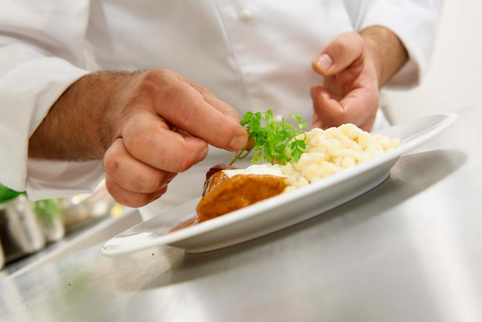 Cuisine - fresh dishes at Conditorei Sluka - Kaffeehaus Wien